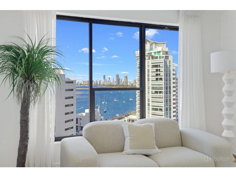 404/41 Labrador Street, Labrador QLD 4215