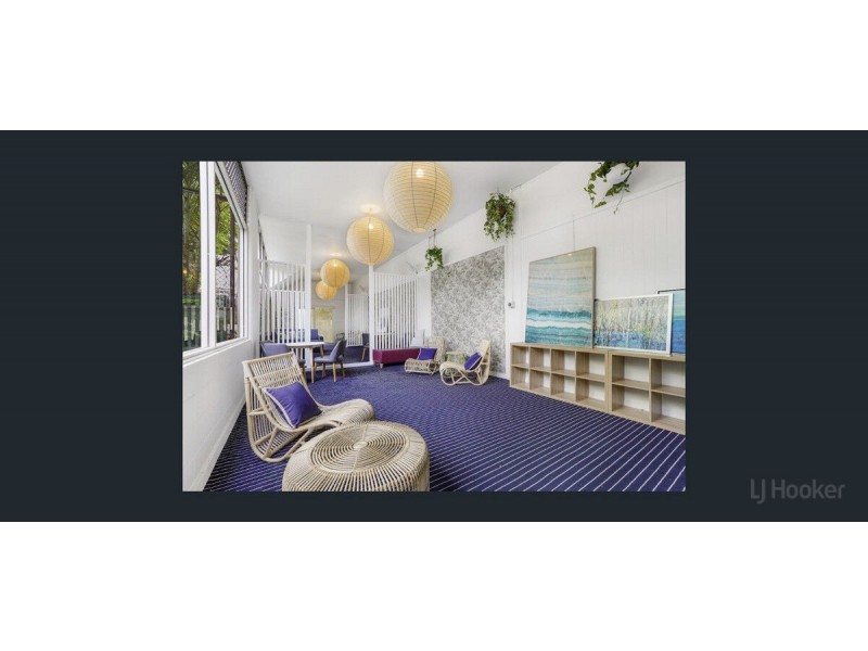 404/41 Labrador Street, Labrador QLD 4215