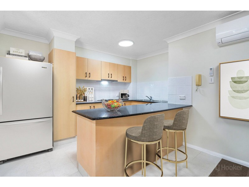 22/38 Labrador Street, Labrador QLD 4215