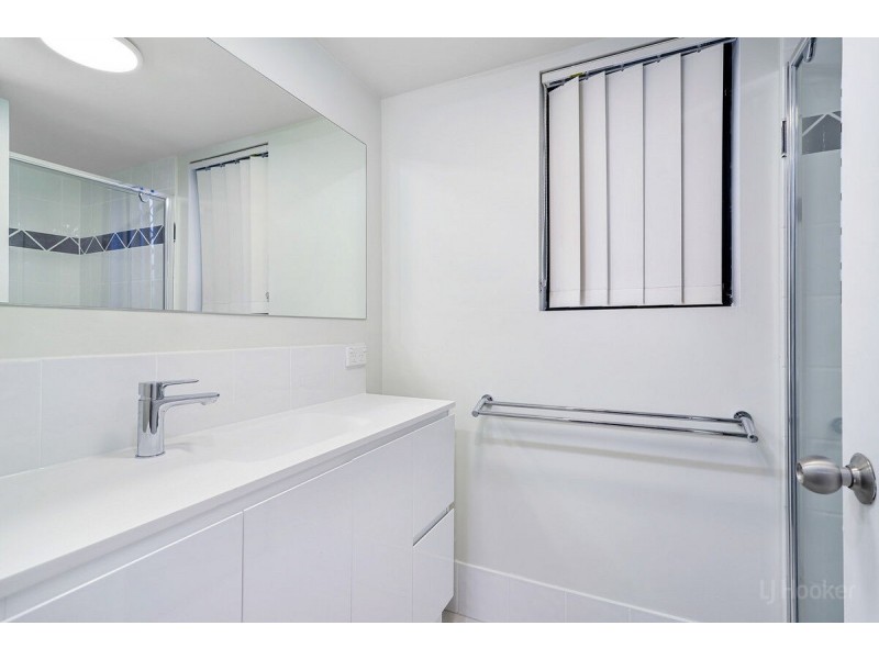 22/38 Labrador Street, Labrador QLD 4215