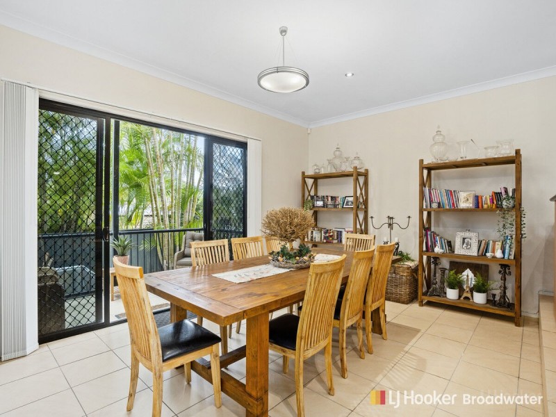 1/238 Government Road, Labrador QLD 4215