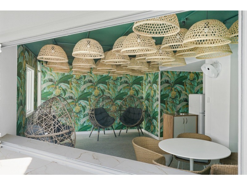 801/41 Labrador Street, Labrador QLD 4215