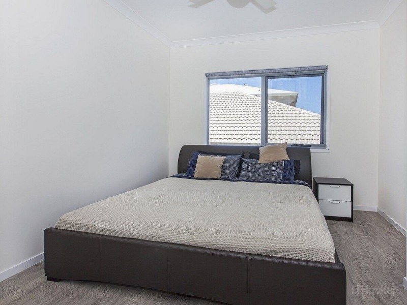 2/2 Neroli Drive, Springfield Lakes QLD 4300