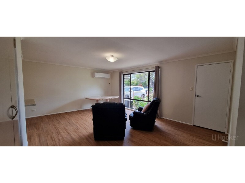 2/1 Nevenia Street, Labrador QLD 4215