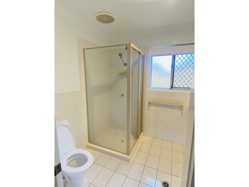 12 Crenshaw Court, Parkwood QLD 4214