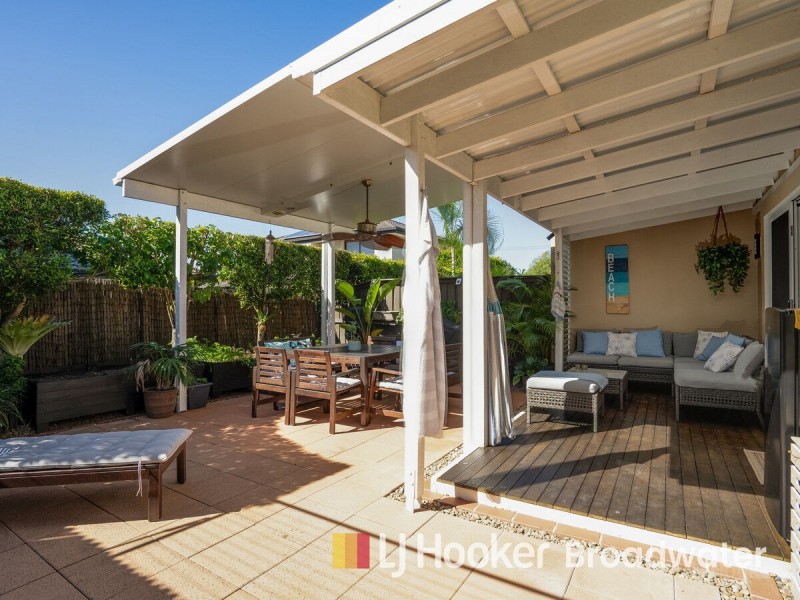 2/75 Broad Street, Labrador QLD 4215