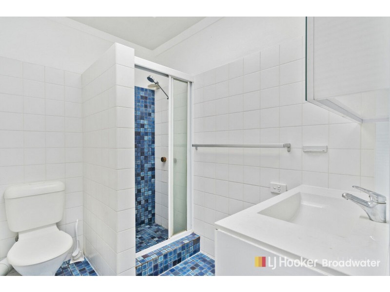 2/21 Sunset Boulevard, Surfers Paradise QLD 4217