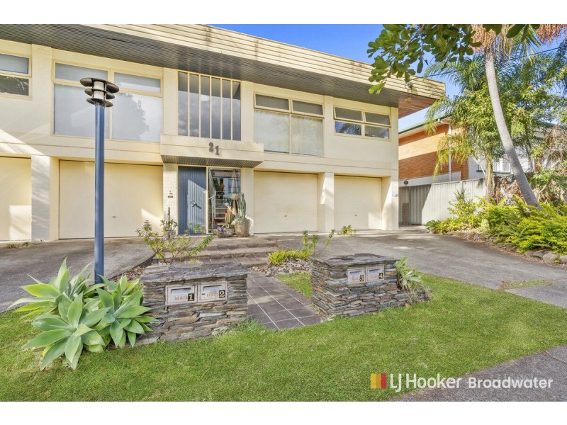 2/21 Sunset Boulevard, Surfers Paradise QLD 4217
