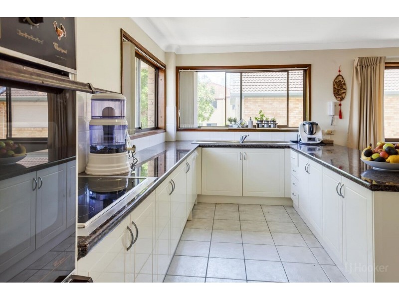 9/250 Marine Parade, Labrador QLD 4215