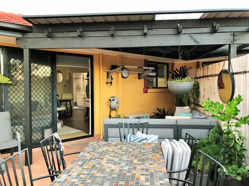 25/10-12 Bath Street, Labrador QLD 4215
