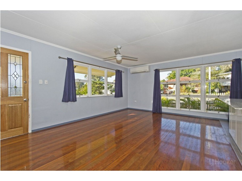 2 Stoke Lane, Labrador QLD 4215