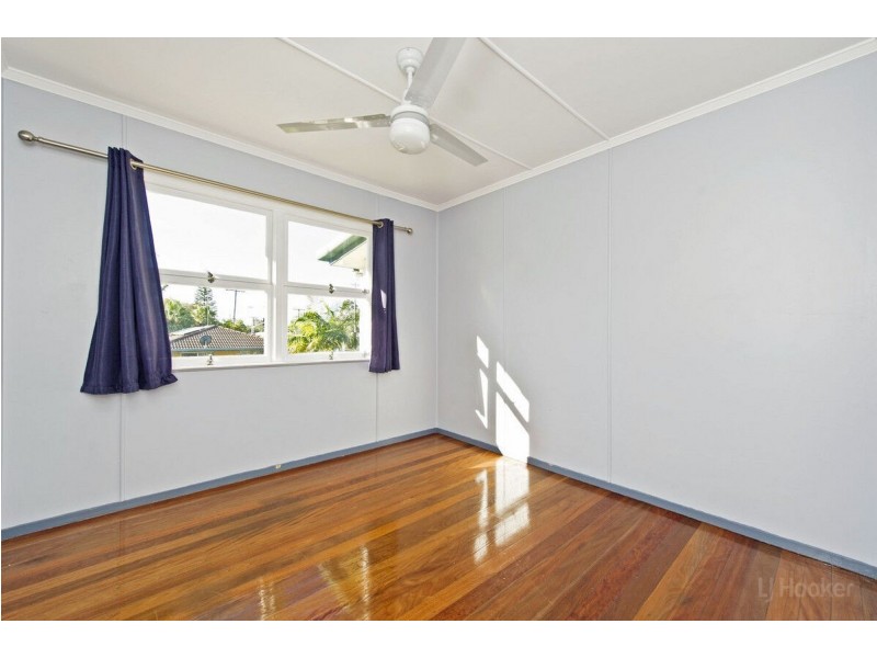 2 Stoke Lane, Labrador QLD 4215
