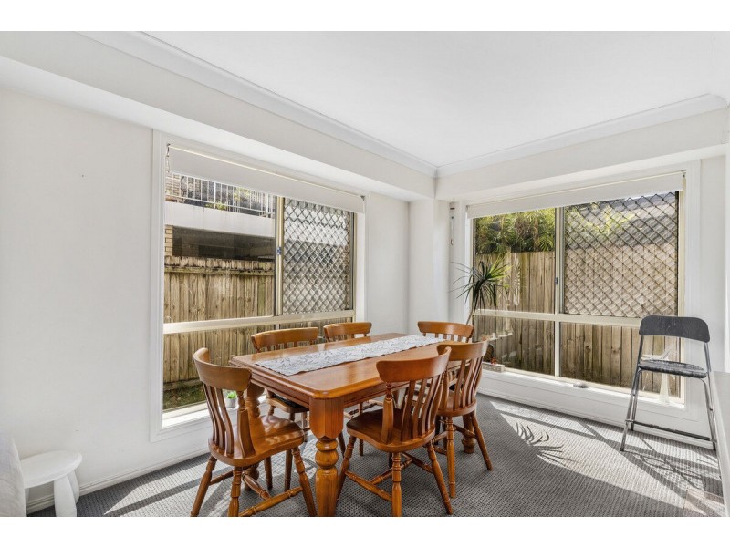 3/142 Frank Street, Labrador QLD 4215