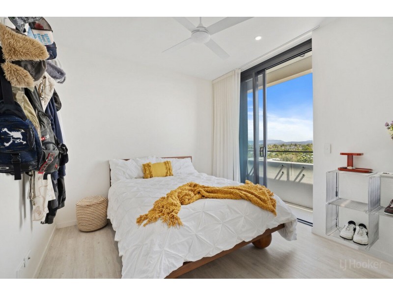 901/110 Frank Street, Labrador QLD 4215