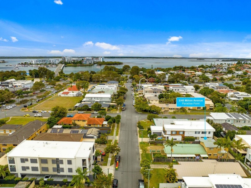 2/40 Milton Avenue, Paradise Point QLD 4216