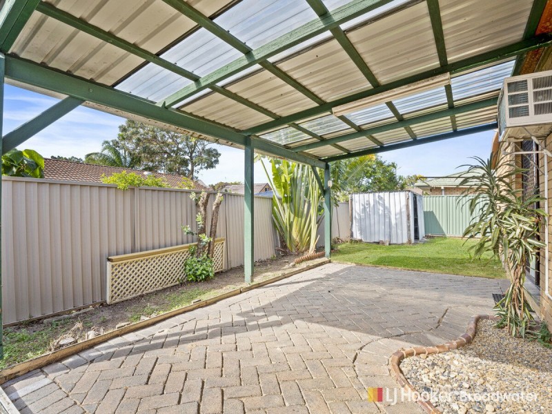 2/9 Beitz Avenue, Labrador QLD 4215