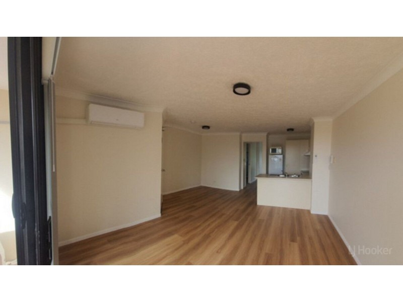 15/217 Scarborough Street, Southport QLD 4215