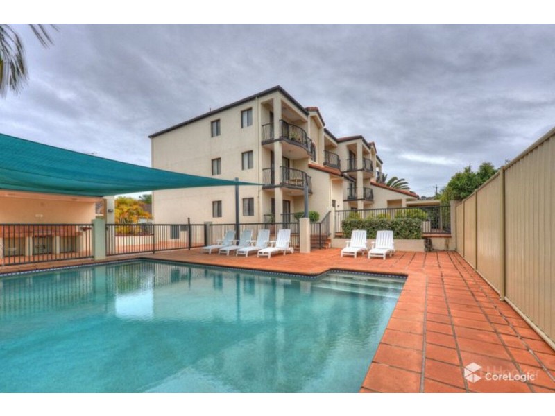 15/217 Scarborough Street, Southport QLD 4215