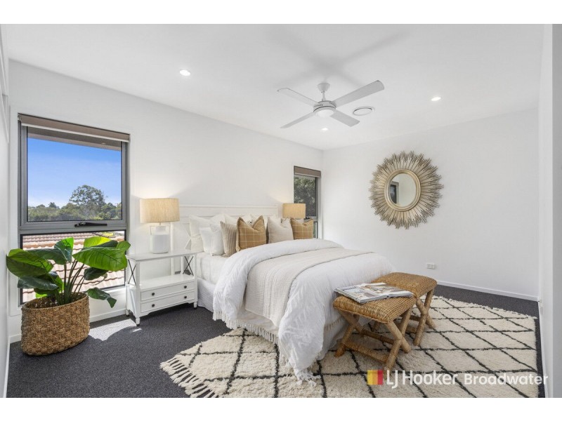 35 Ernest Street, Labrador QLD 4215