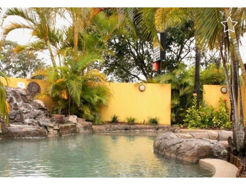 28/10-12 Bath Street, Labrador QLD 4215