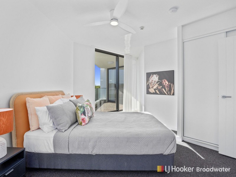 401/41 Labrador Street, Labrador QLD 4215