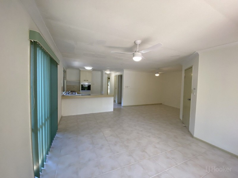 1/15 Nina Parade, Arundel QLD 4214