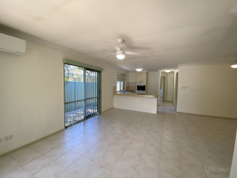 1/15 Nina Parade, Arundel QLD 4214