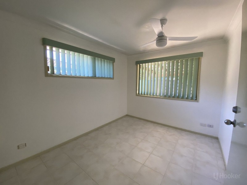 1/15 Nina Parade, Arundel QLD 4214