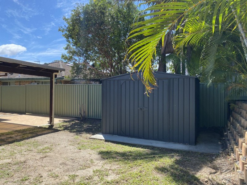 1/15 Nina Parade, Arundel QLD 4214