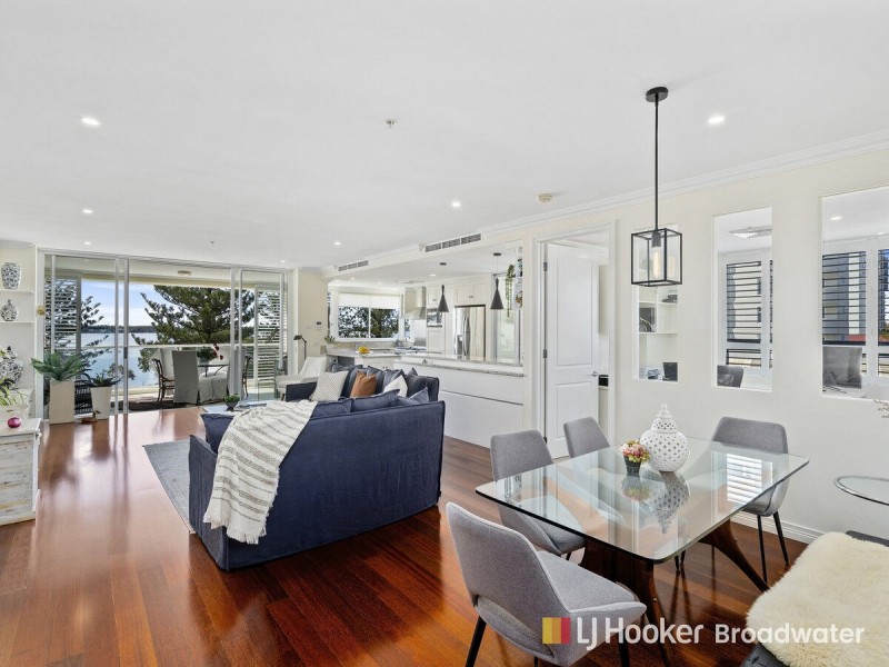 401/212-214 Marine Parade, Labrador QLD 4215