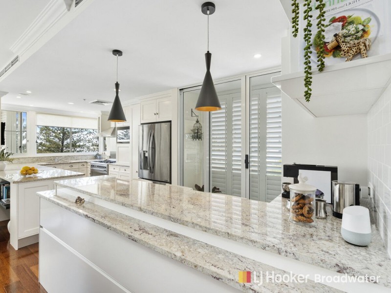 401/212-214 Marine Parade, Labrador QLD 4215