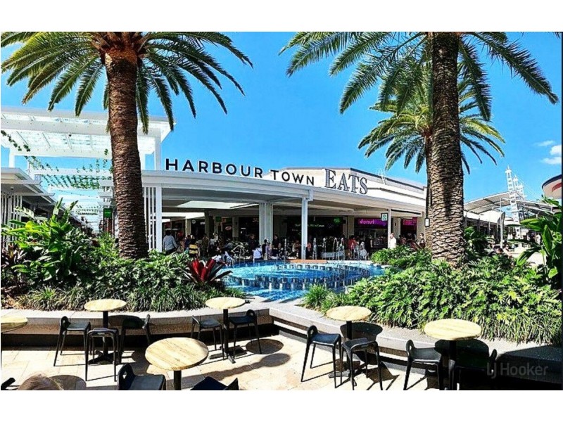 27/10-12 Bath Street, Labrador QLD 4215