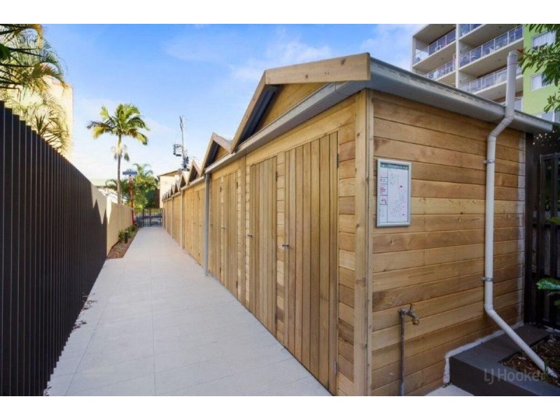 508/110 Frank Street, Labrador QLD 4215