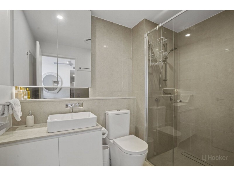 508/110 Frank Street, Labrador QLD 4215