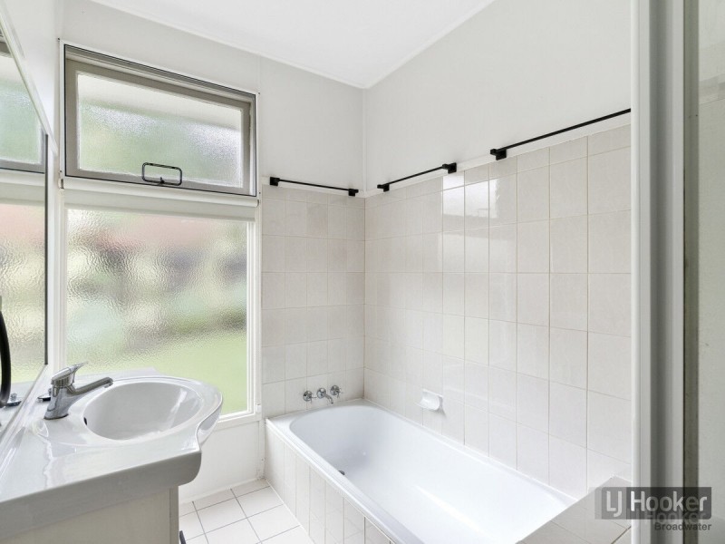 15 Billington Street, Labrador QLD 4215