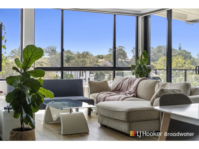 9/8 Bath Street, Labrador QLD 4215