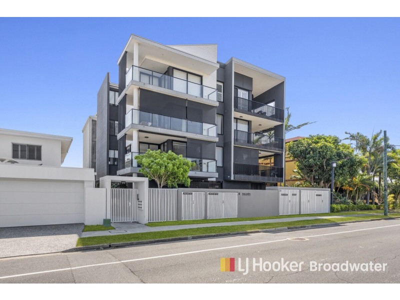 9/8 Bath Street, Labrador QLD 4215