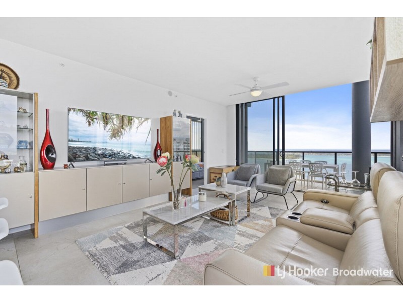 1403/372-374 Marine Parade, Labrador QLD 4215