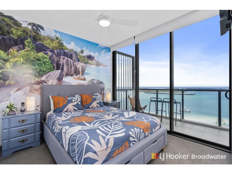 1403/372-374 Marine Parade, Labrador QLD 4215