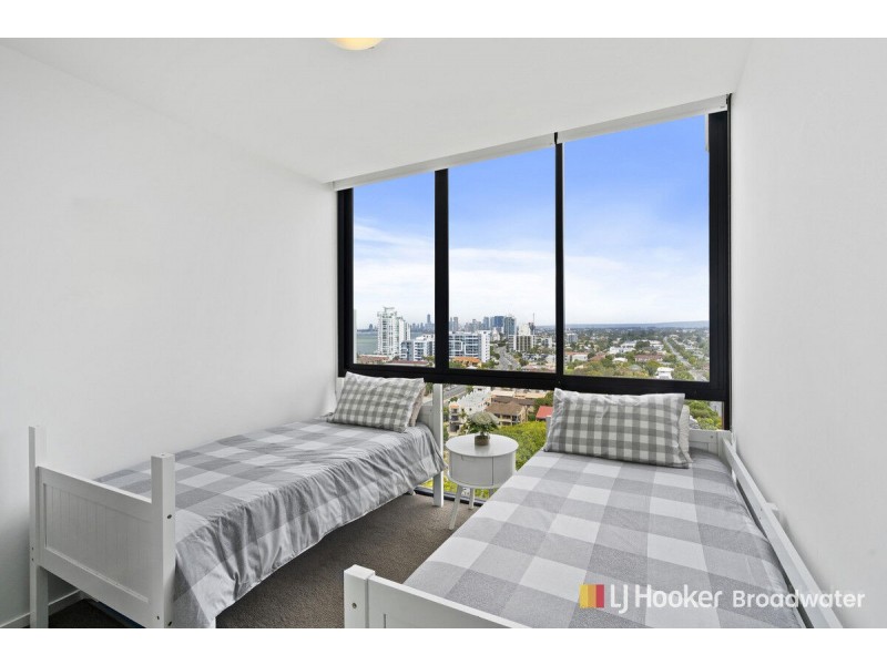 1403/372-374 Marine Parade, Labrador QLD 4215