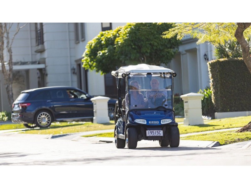 1 Masthead Way, Sanctuary Cove QLD 4212