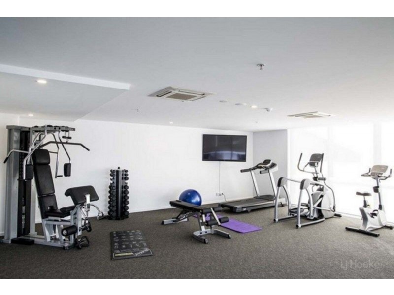 205/17 Bath Street, Labrador QLD 4215