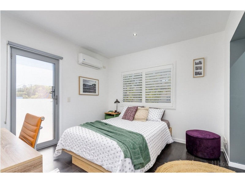 88 Robert Street, Labrador QLD 4215
