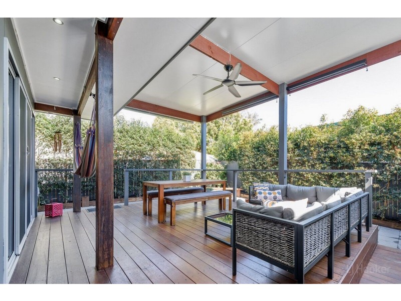 88 Robert Street, Labrador QLD 4215