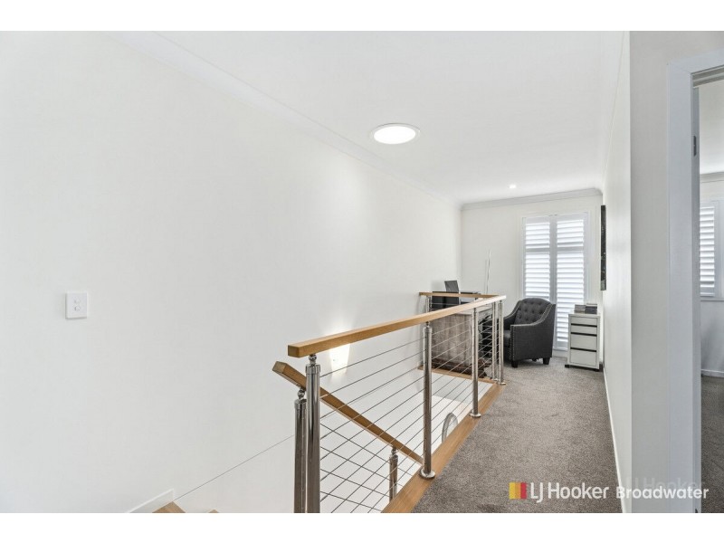 1/126 Eugaree Street, Southport QLD 4215