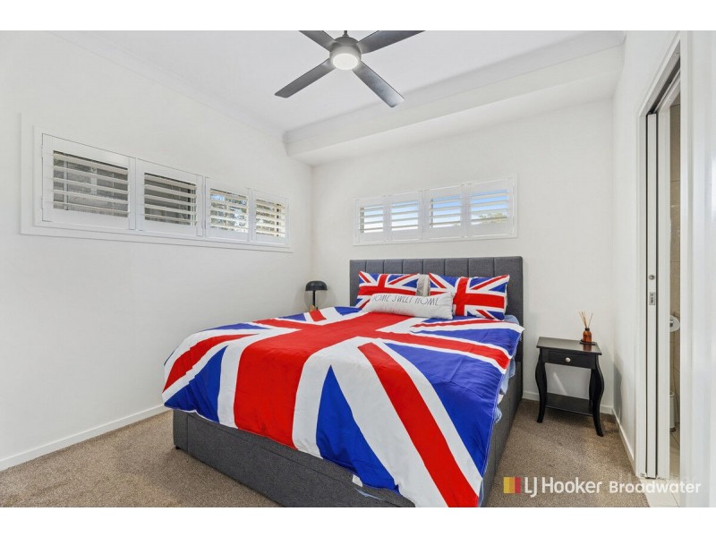 1/126 Eugaree Street, Southport QLD 4215