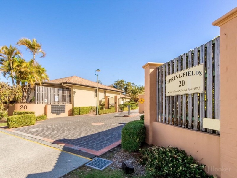 31/20 Brown Street, Labrador QLD 4215