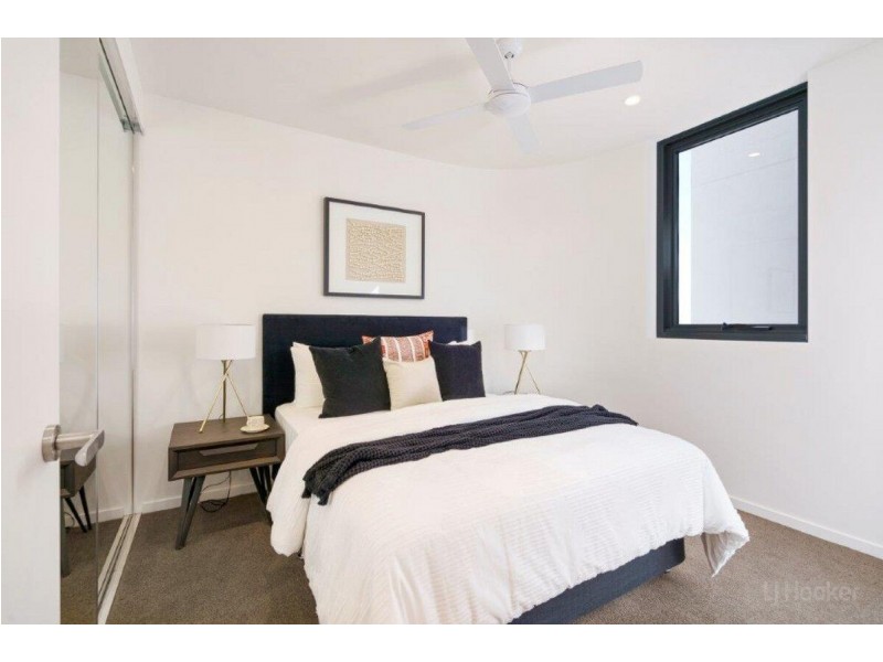 501/110 Frank Street, Labrador QLD 4215