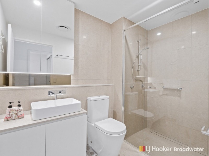 501/110 Frank Street, Labrador QLD 4215