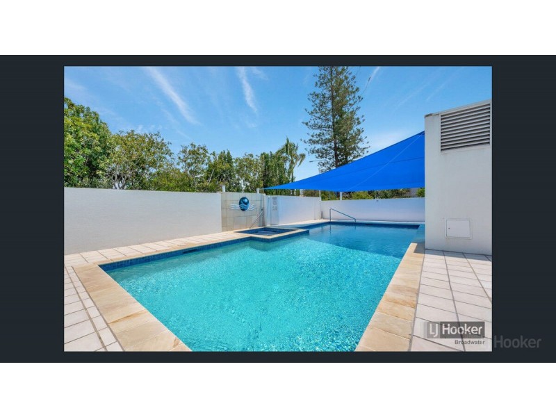 12/242-244 Marine Parade, Labrador QLD 4215